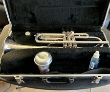 Trumpet Vintage Bach Silver