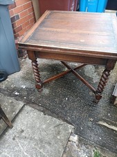 A Solidv Oak Barley Twist base