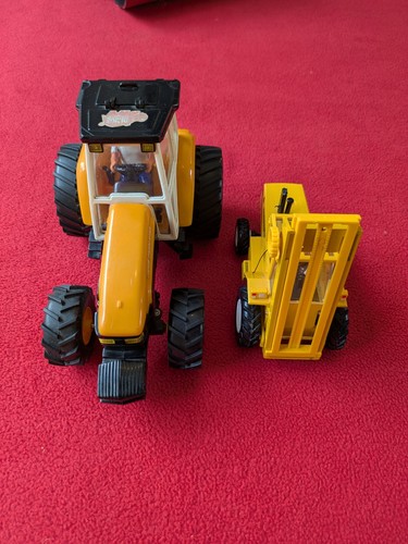 Vintage toy farm - toy, bundle