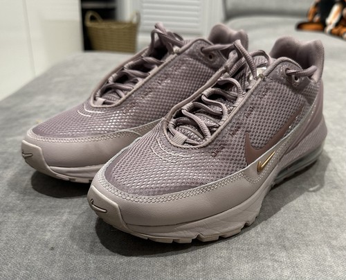Ladies nike air - max, trainers