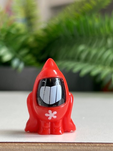 Gogo crazy bones - bones, series