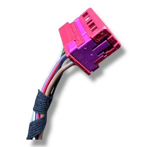 Audi wiring connector - audi,