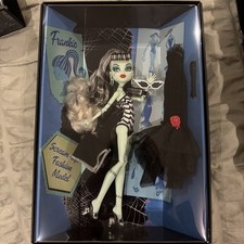 Monster High X Barbie