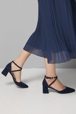 Good For The Sole Navy Court