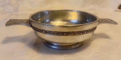 Vintage scottish piper pewter - piper,