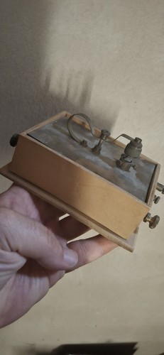 Original old crystal radio - old,