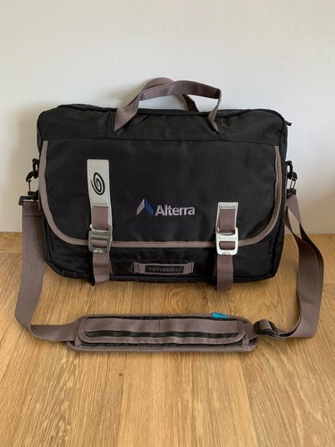 Timbuk2 messenger bag - timbuk2,