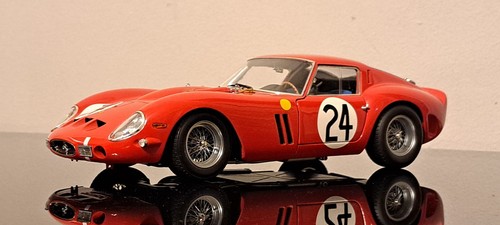 Scale ferrari 250 gto - 1:18,