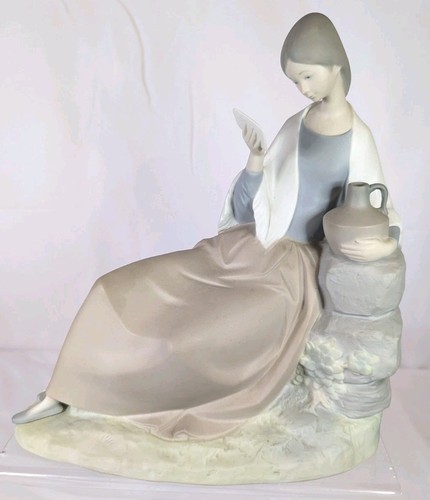 Nao lladro ceramic unglazed - by,
