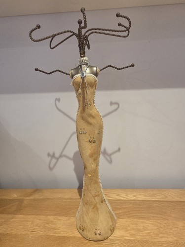 Vintage mannequin jewellery - mannequin,