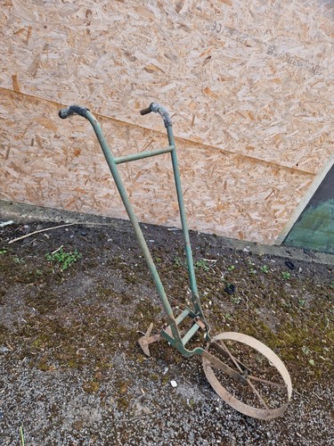 Vintage garden wheeled - vintage,