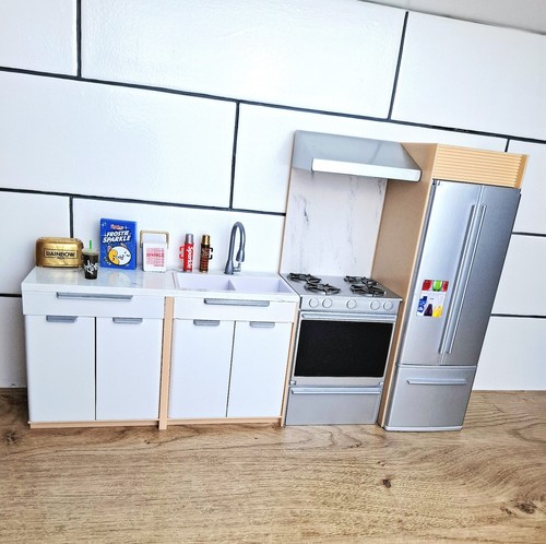 Rainbow high doll house - rainbow,