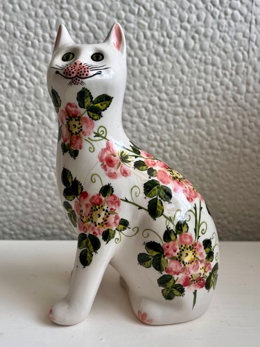 Griselda hill pottery - hill, wemyss