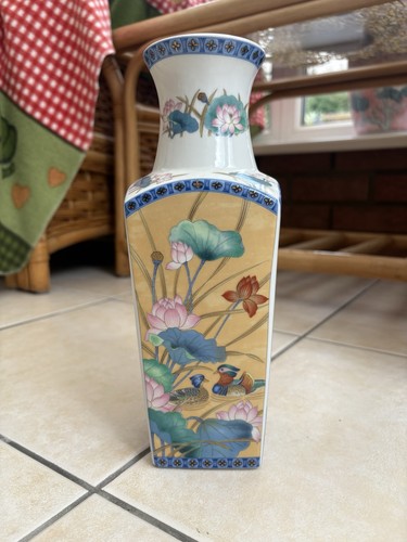 Vintage oriental floral - floral, vase