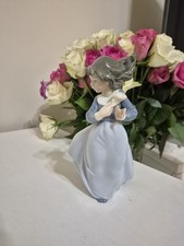 Vintage 1988 NAO LLADRO Girl