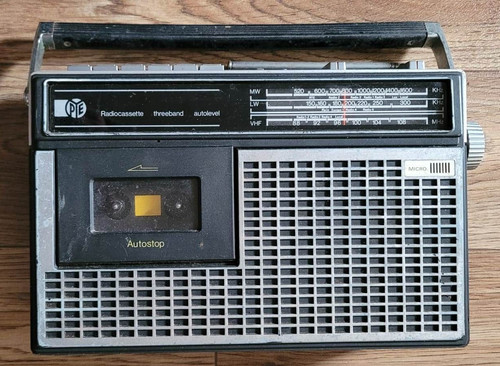 Pye 9014 band radio - pye,