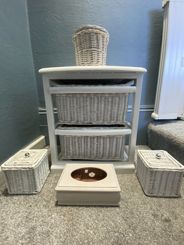Small white wicker - wicker, side