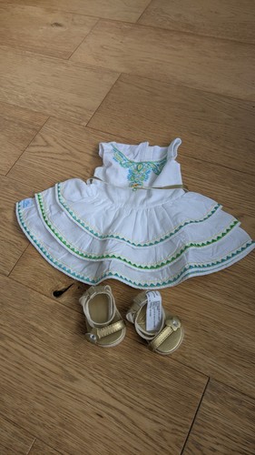 American girl doll - american, lea's