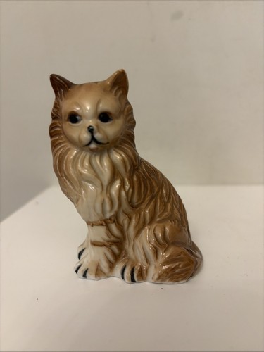 Vintage bone china persian - vintage,