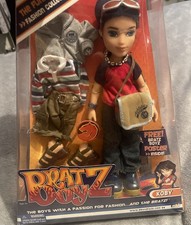 Bratz Boyz - The Funk Out Collection -  Doll & Fashion bad box - by MGA 2004