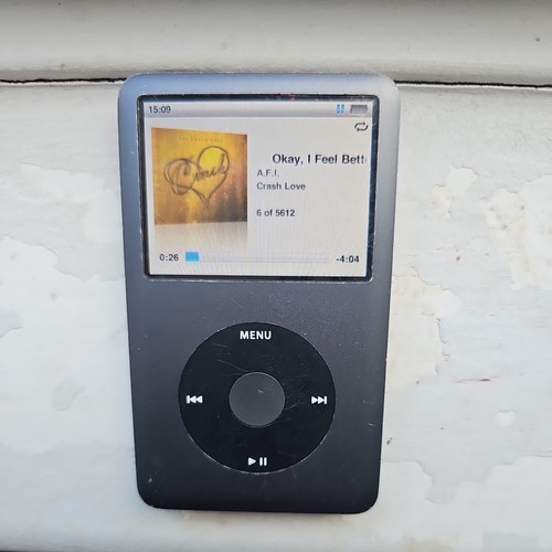 Apple ipod classic 6th gen - classic,