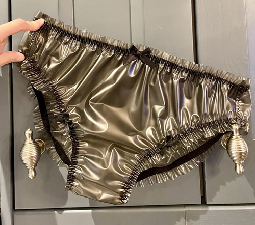 Sissy gathered black pvc