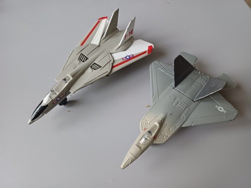 Diecast model toy aircraft - model,