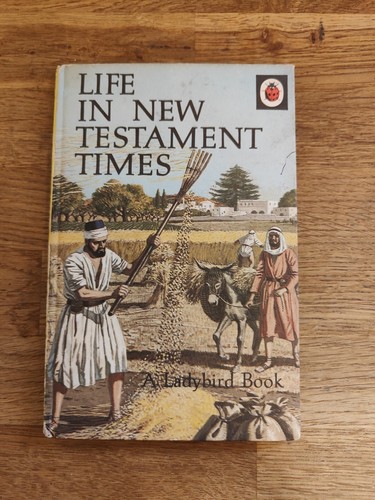Book vintage ladybird life - vintage,