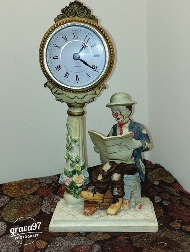 Retro crosa seated clown - crosa,