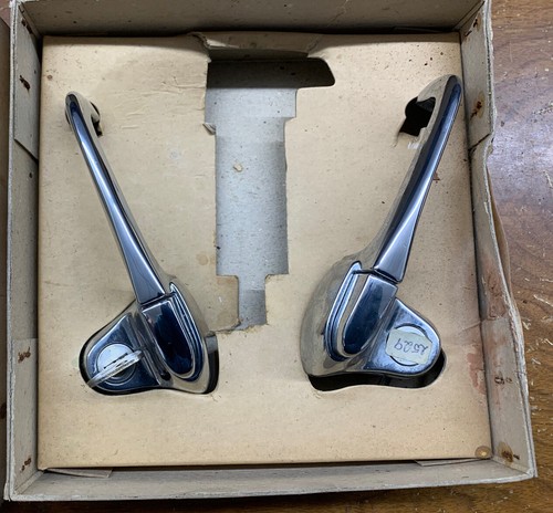 Triumph 817926 817927 2000 - 817927, &