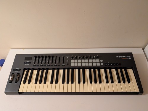 Novation launchkey key - 49, 49-key