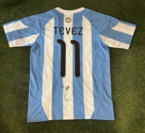 Carlos tevez signed - tevez, argentina