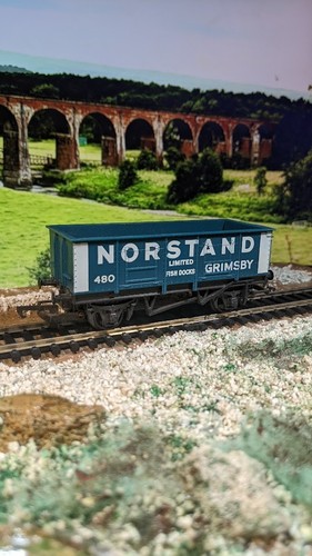 Vintage hornby gauge model - oo,