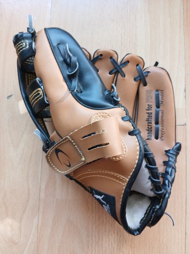 Crane sports baseball - crane,