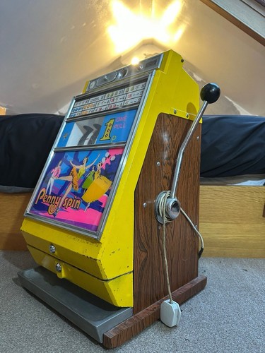 Vintage penny slot machine - vintage,