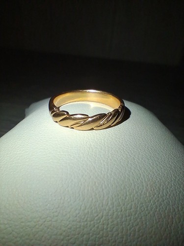 Soviet gold women ring star - gold,