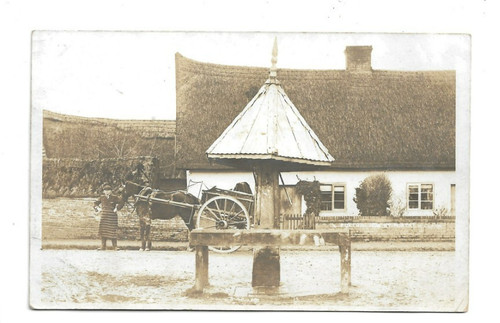 Foxton village pump - village,