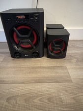 LG LK72B Powerful Compact Home