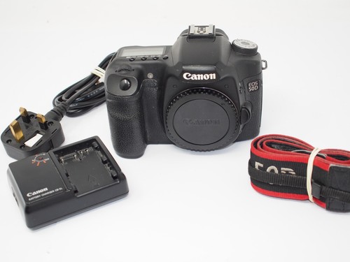 Canon eos 50d 1mp digital - eos,
