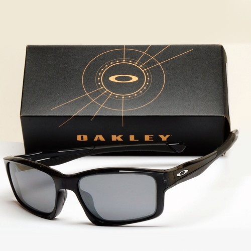 Oakley sunglasses polarized - sunglasses,