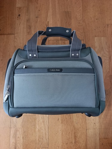 Calvin klein grey boarding bag - klein,