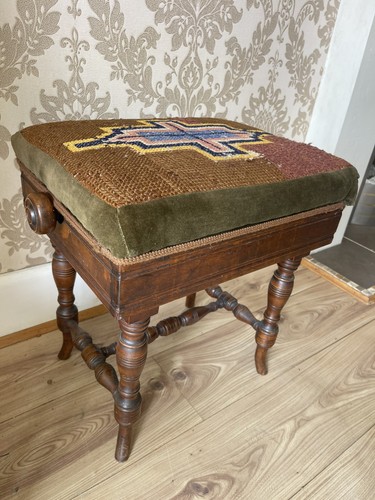 Antique adjustable height rise