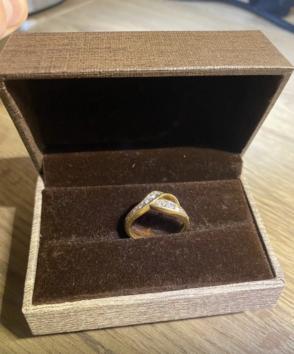 Gold hallmarked diamond - gold,