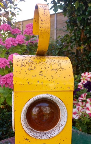 Vintage chalwyn yellow road - chalwyn,
