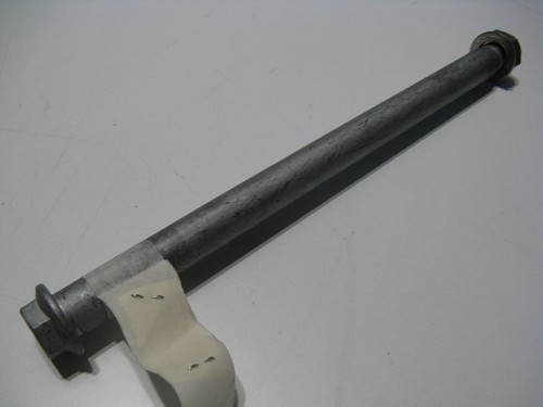 Swingarm thru axle swingarm