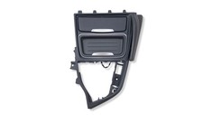 BMW M4 F82 F83 2015 cup holder