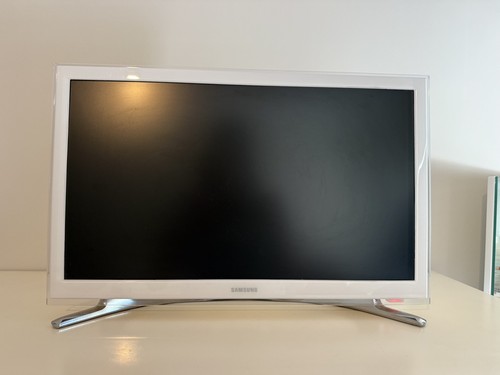 Samsung ue22h5610ak white - samsung, 22"
