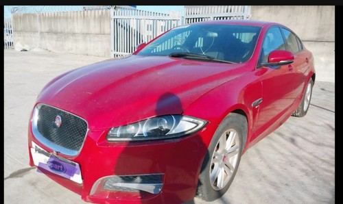 Jaguar 2013 2 wheelnut - jaguar, xf