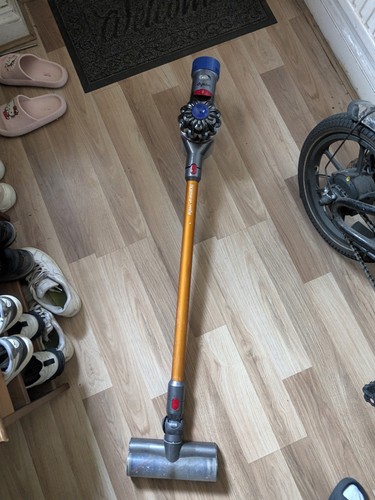 Dyson absolute cordless - v8,