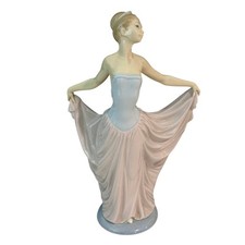 LLADRO Ballerina Figurine